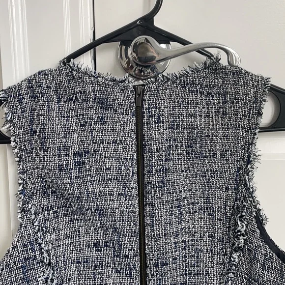 Banana republic shift dress blue Chanel style size 6 - Picture 7 of 8